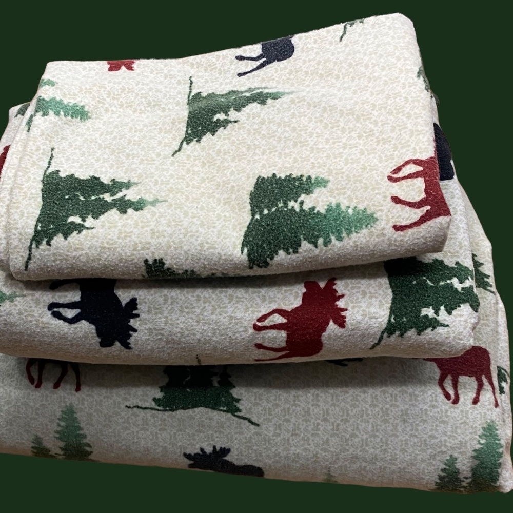 WestPoint Stevens 3 pc Sheet Set Twin Flannel Moose Woods Pine Trees Log Cabin